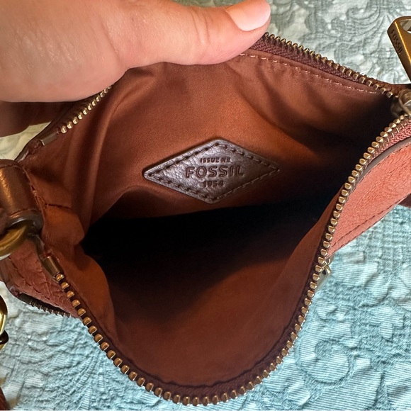 FOSSIL Reddish/Brown Cross Body Small Purse - Picture 4 of 8